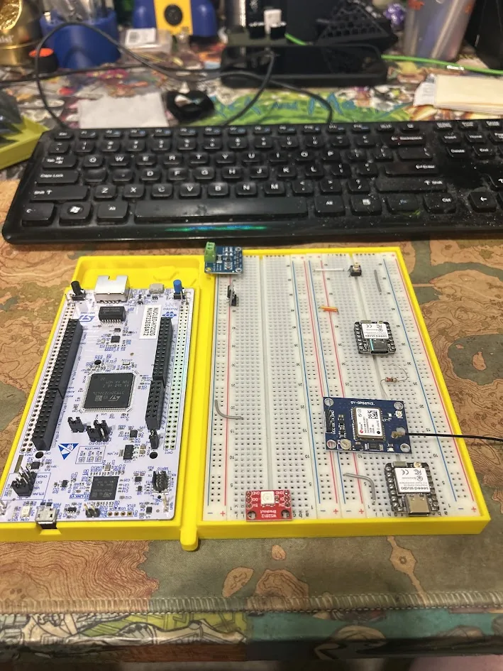 Sensor and GPS test bench with STM board